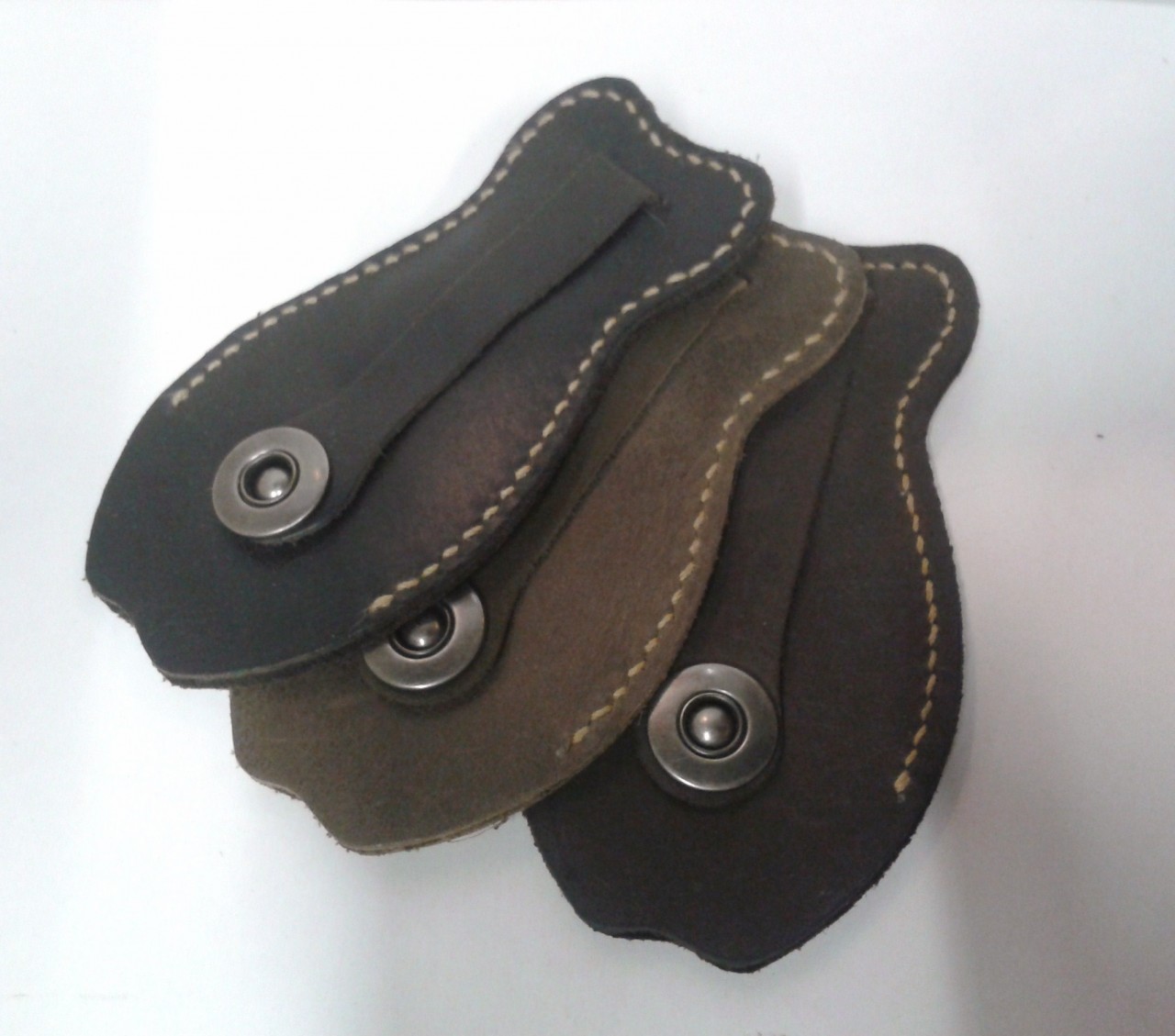 魚型鎖匙包 清貨 <現貨> 特價$195 半價 50%OFF 包壓字 key holder 喼鈕 真皮