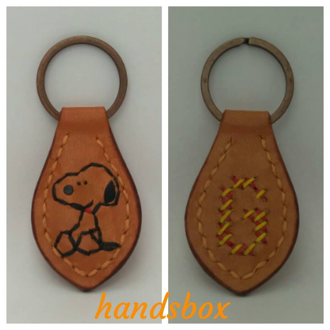 縫線鎖匙扣 key ring DIY 皮革班 handsbox 皮革學堂 皮革課程 縫線字母 十字繡