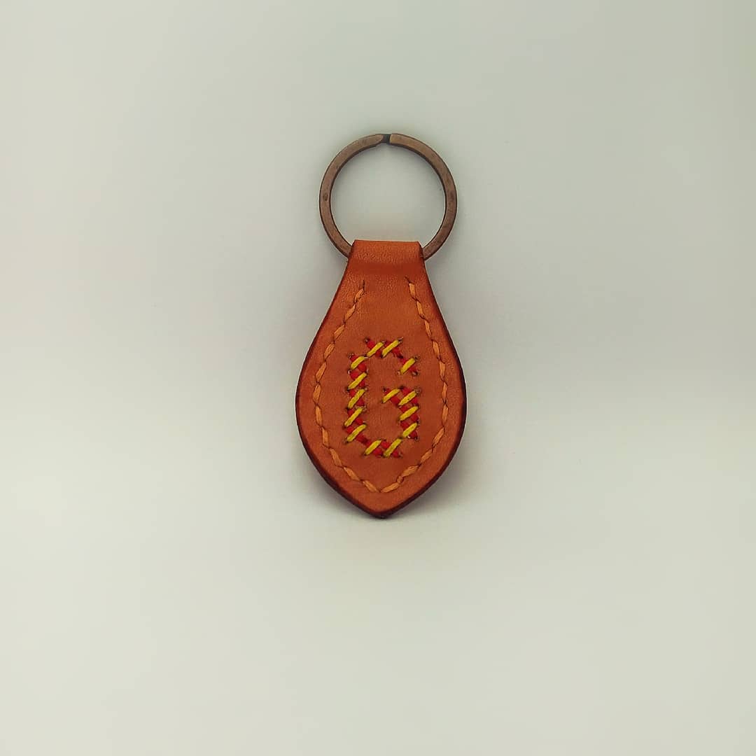縫線鎖匙扣 key ring DIY 皮革班 handsbox 皮革學堂 皮革課程 縫線字母 十字繡
