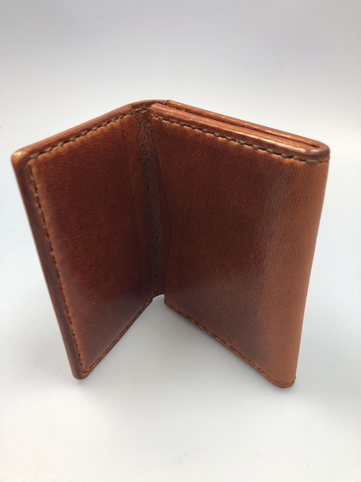 卡片套 DIY 皮革學 handsbox 皮革學堂 風琴位 磁石鈕 對褶 cards holder