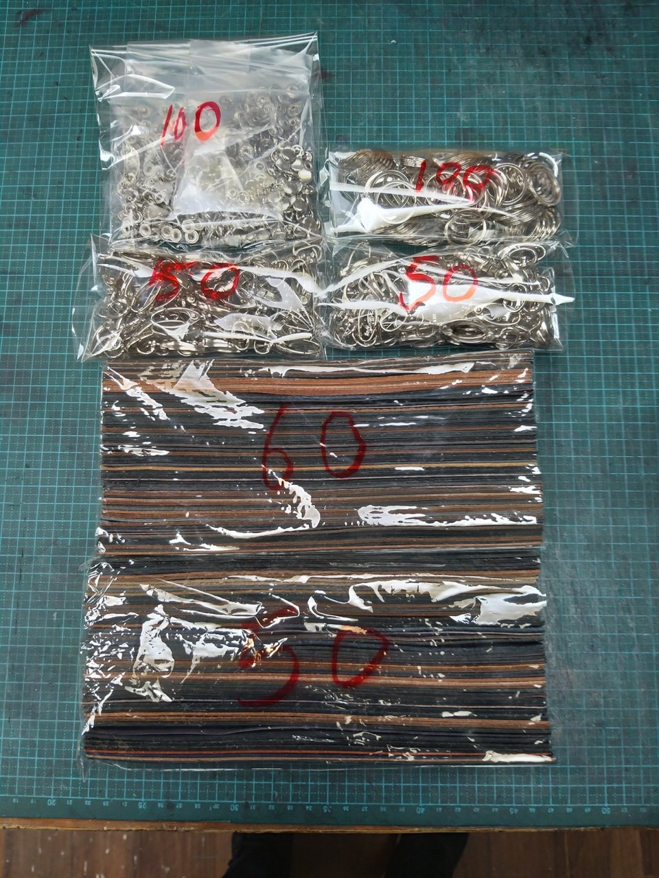 訂製批量 公司禮品 企業禮物 聖誕禮物 中學活動 攤位禮物 社區禮物 XKRKS3 皮革材料包 鎖匙扣 自製 皮革班 KEY RING 匙扣 鎖匙 編織
