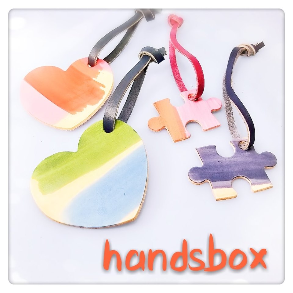 【皮革染色體驗課程】掛飾 書籤 DIY 皮革班 handsbox 皮革學堂 無縫線 兩件 一對
