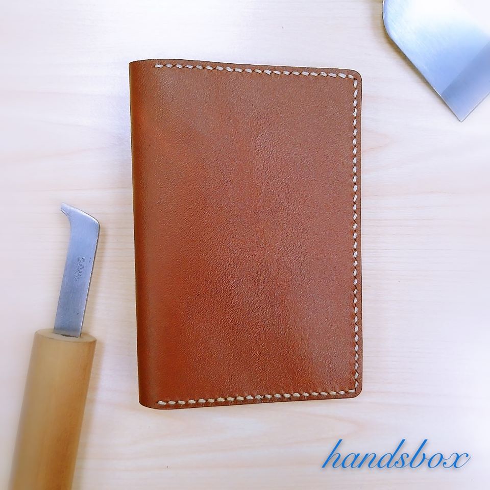 皮革材料包 護照套 handsbox 皮革學堂 DIY passport holder 橫式雙卡位 機票位