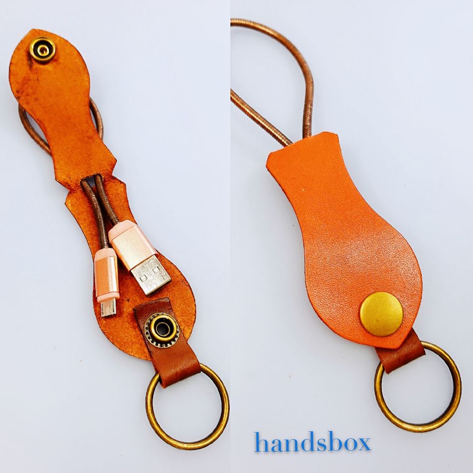 皮革繞線器匙扣 耳機線 電線 差電線 DIY 皮革班 handsbox 皮革學堂 皮革課程 兩件 一對