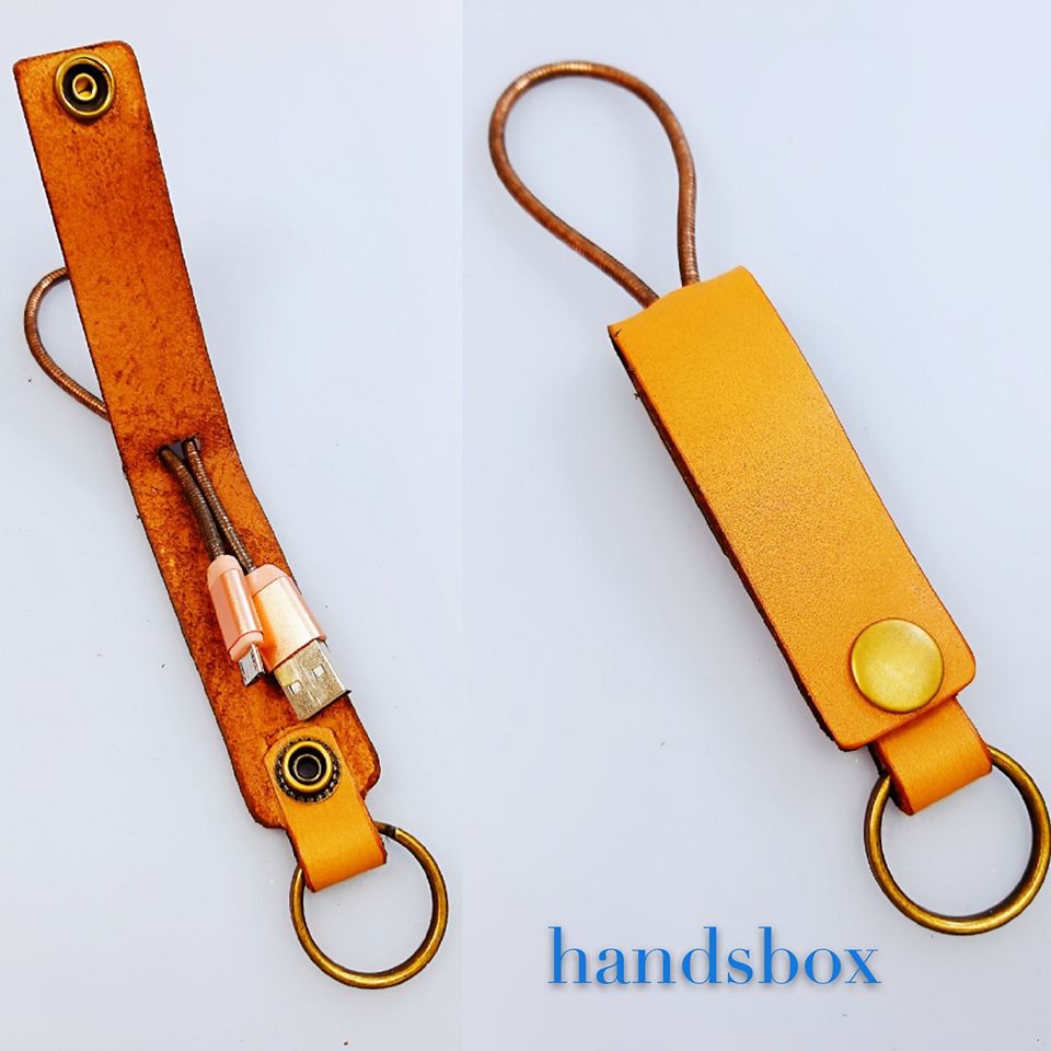 皮革繞線器匙扣 耳機線 電線 差電線 DIY 皮革班 handsbox 皮革學堂 皮革課程 兩件 一對