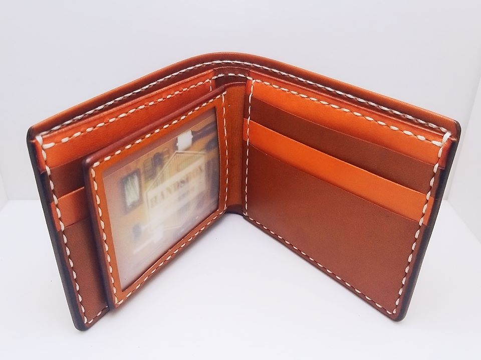 【現貨】三頁短銀包 handsbox 皮革學堂 男裝銀包 三褶 多卡位 兩相位 限量一個包壓印英文字