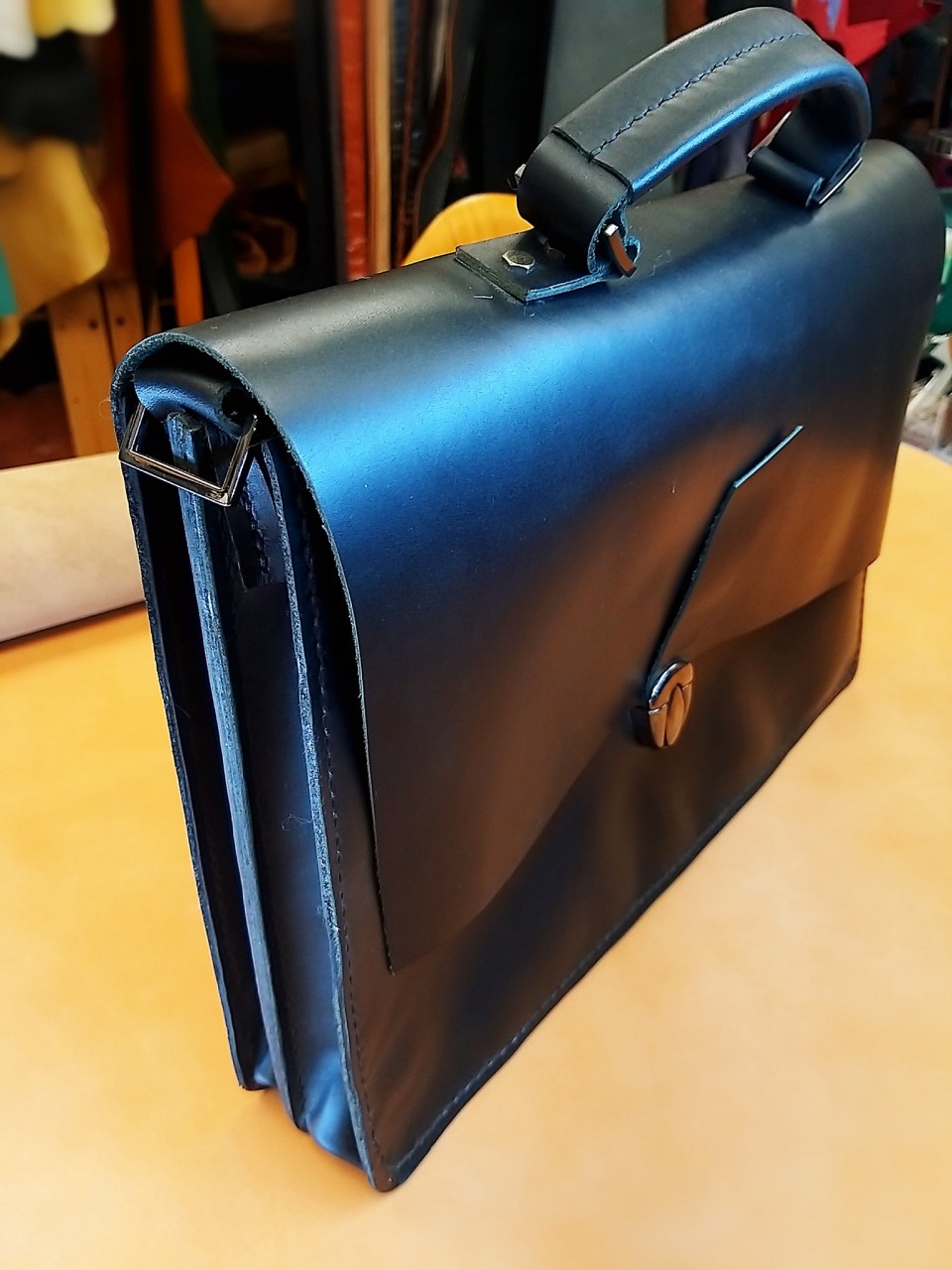 公事包 DIY 皮革班 handsbox 皮革學堂 拉鍊 A4  手挽 斜揹 內格 中性 三格