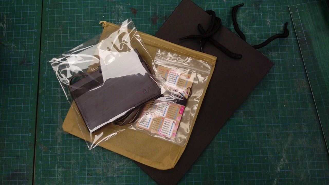 訂製 皮革材料包 XCHKS3H 縫線 三格 卡片套 八達通 證件套 cards holder DIY皮革 相位