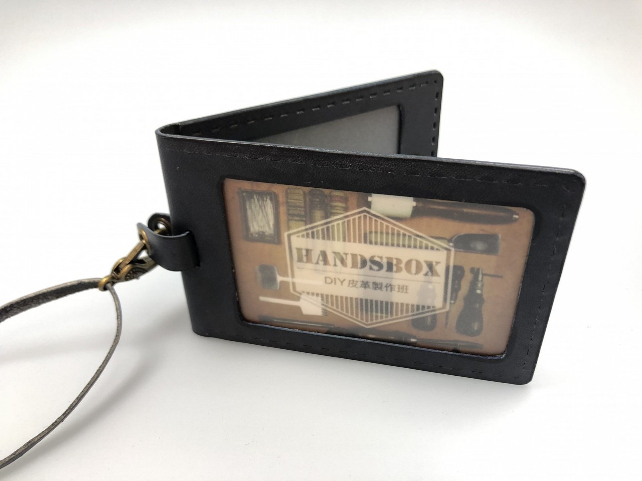 订制 对褶证件套 皮革材料包 DIY handsbox 皮革学堂 証件套 相位 卡片位 挂颈 对褶