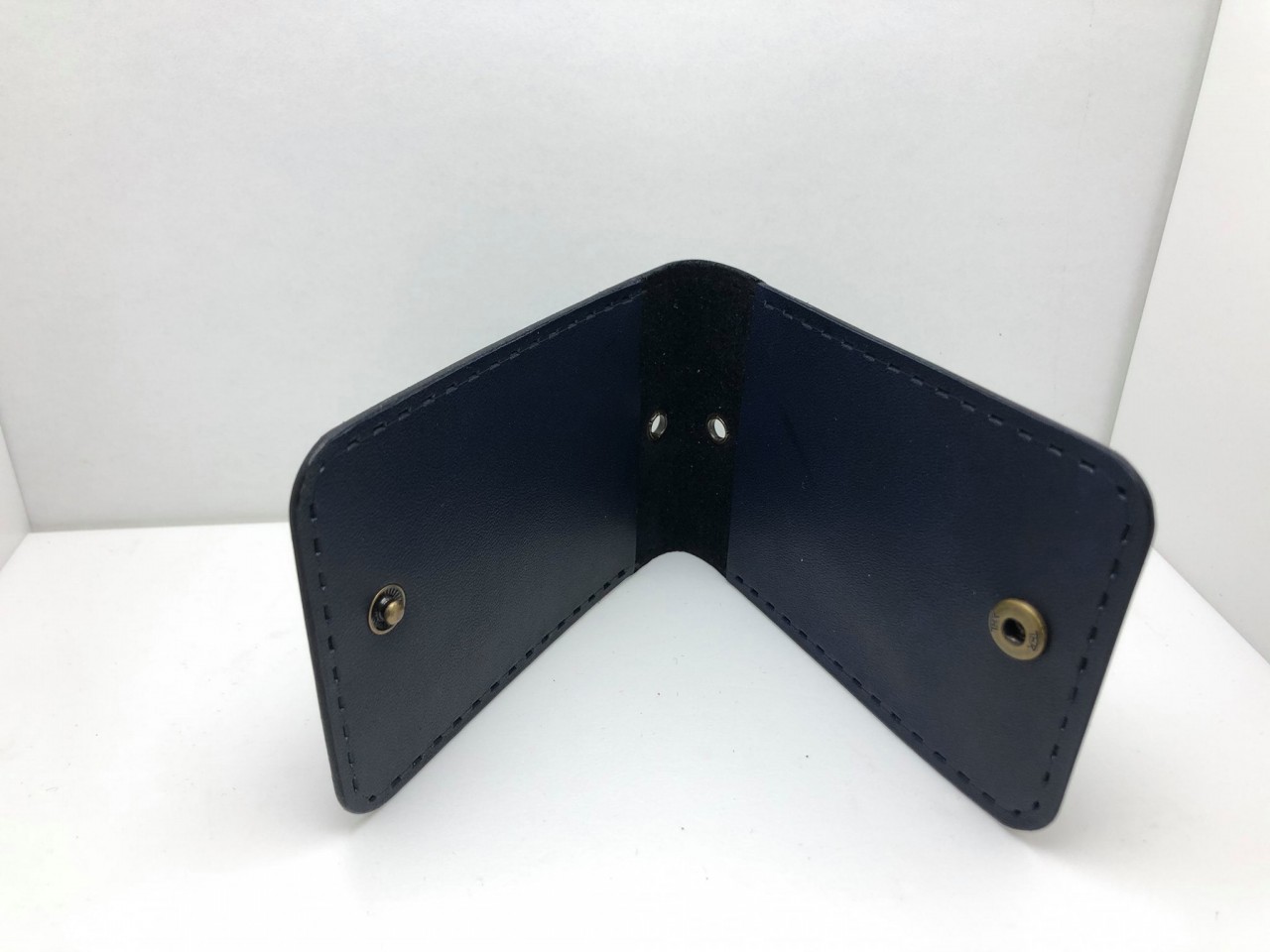 訂製 對褶證件套 皮革材料包 DIY handsbox 皮革學堂 証件套 相位 卡片位 掛頸 對褶