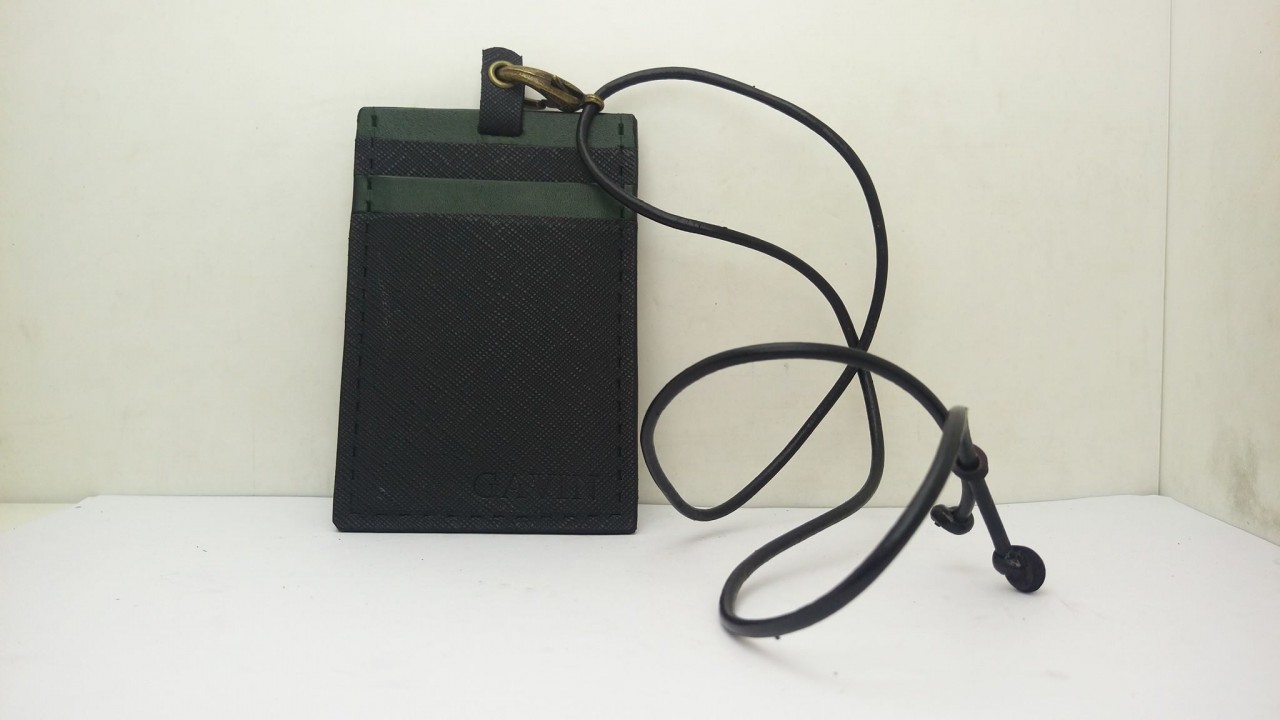 订制 皮革材料包XCHKS6H 缝线 三格 卡片套 八达通 直身证件套 cards holder DIY皮革 相位