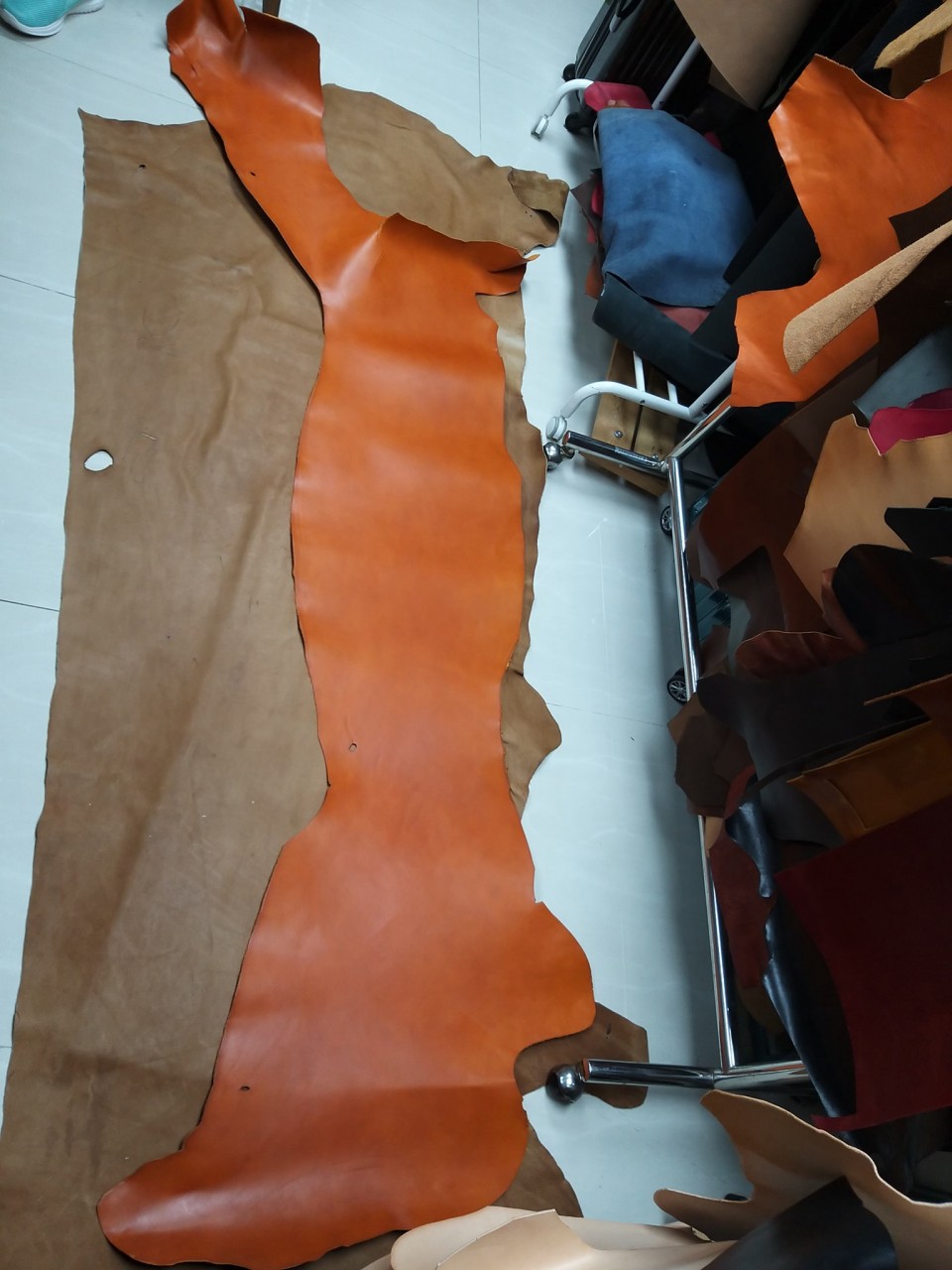牛皮 皮革 皮料 植鞣革 樹膏皮 leather handmade DIY 意大利植鞣 腩條