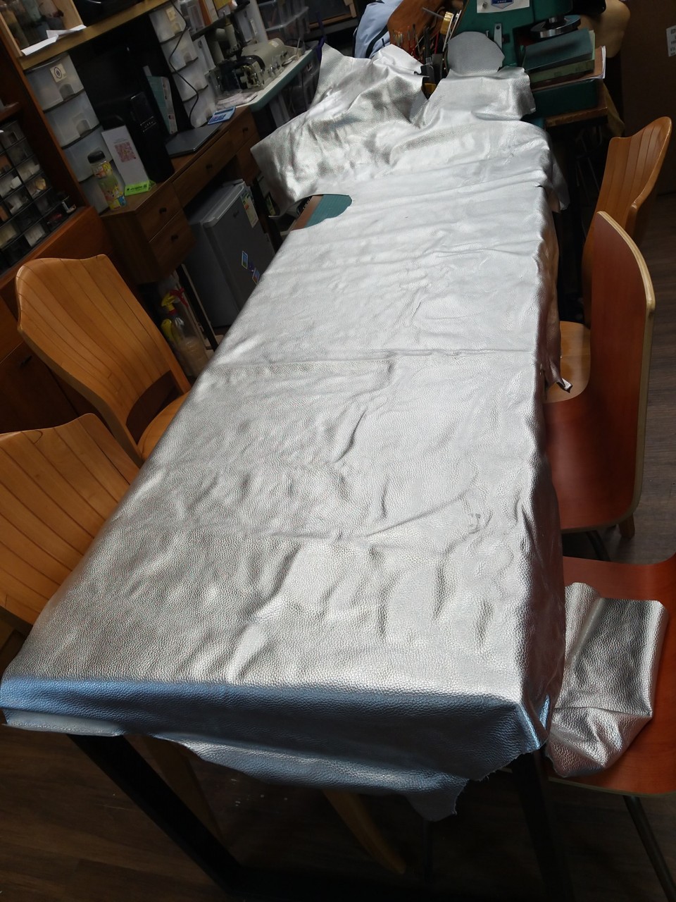 牛皮 軟皮 皮革 真皮 鉻鞣革 耐用 防水力高 不變色 leather DIY handmade