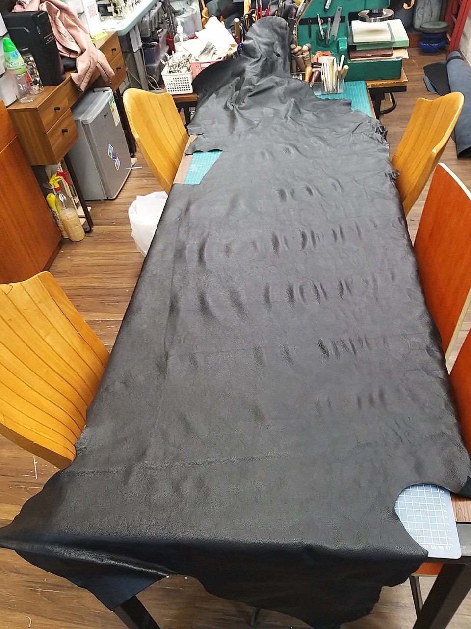 牛皮 軟皮 皮革 真皮 鉻鞣革 耐用 防水力高 不變色 leather DIY handmade