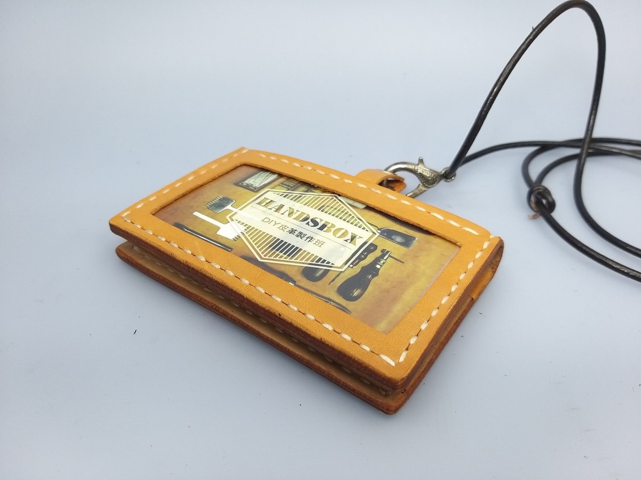 【現貨】證件套 handsbox 皮革學堂 証件套 橫式 相位 卡片位 掛頸 對褶
