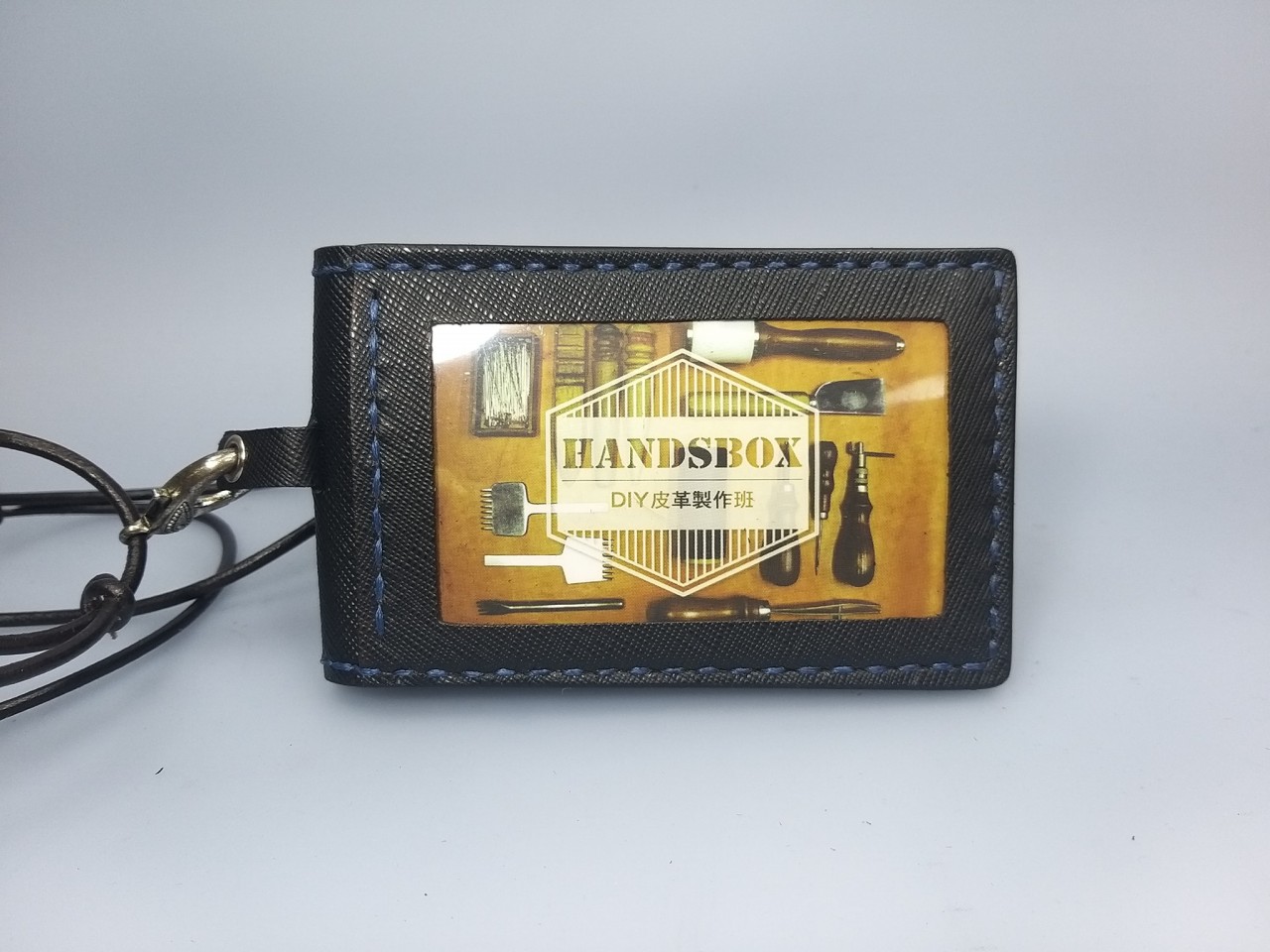 【現貨】直身對褶證件套 handsbox 皮革學堂 証件套 相位 卡片位 掛頸