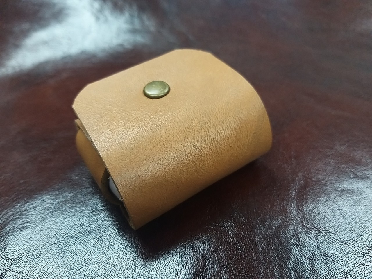 【現貨】啡色皮革耳機套 簡易縫線盒型 DIY 皮革課程 皮革班 合不同型號耳機 apple airpod 3