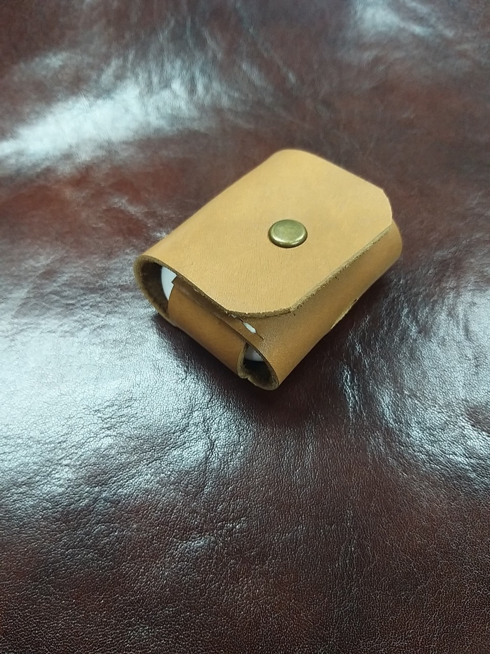 【現貨】啡色皮革耳機套 簡易縫線盒型 DIY 皮革課程 皮革班 合不同型號耳機 apple airpod 3