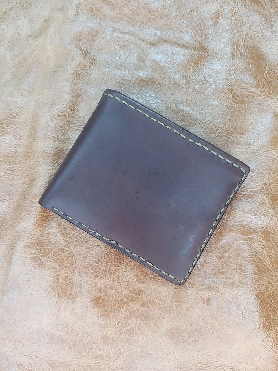 【現貨】對褶銀包 雙色縫線 手工作品 handsbox 皮革學堂 男裝銀包 短銀包 八卡位 限量一個 包壓印英文字