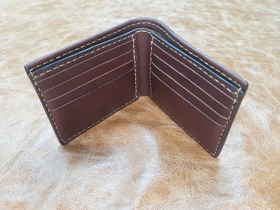 【現貨】對褶銀包 雙色縫線 手工作品 handsbox 皮革學堂 男裝銀包 短銀包 八卡位 限量一個 包壓印英文字