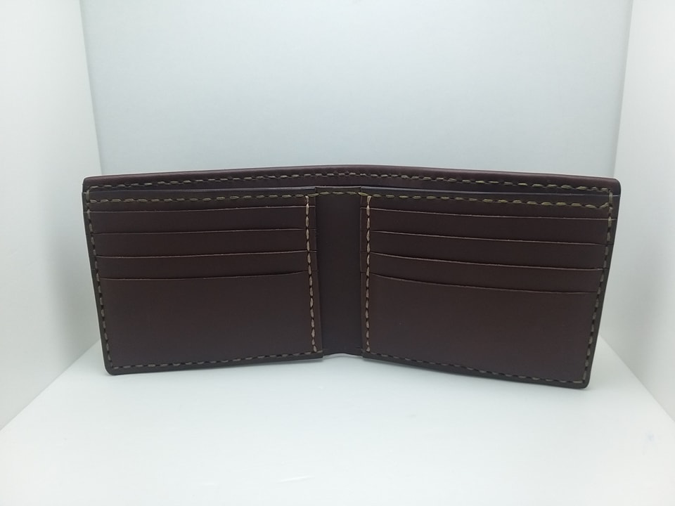 【現貨】對褶銀包 雙色縫線 手工作品 handsbox 皮革學堂 男裝銀包 短銀包 八卡位 限量一個 包壓印英文字