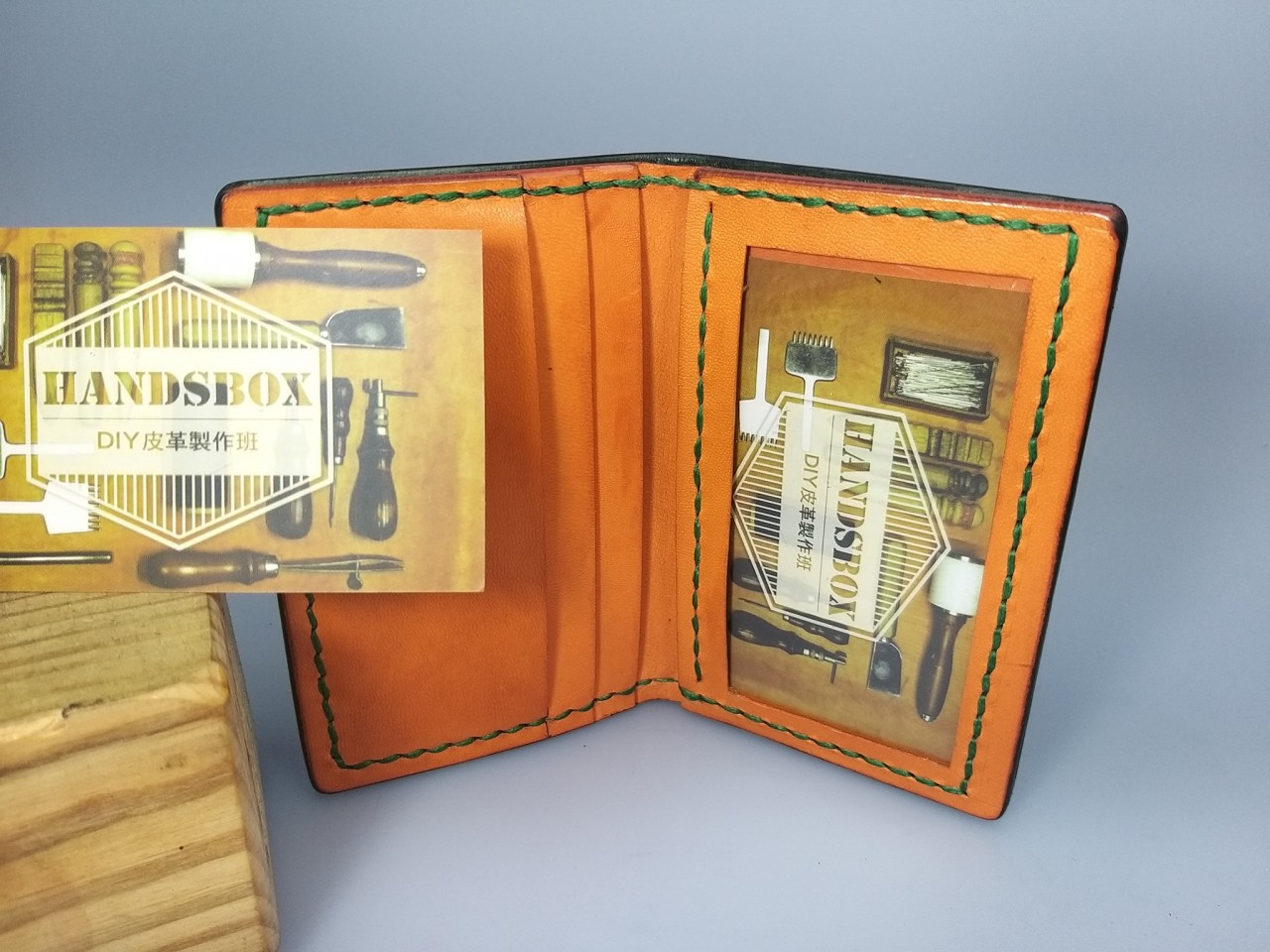 織皮面對褶短銀包卡套 DIY 皮革班 handsbox 皮革學堂 BV款 編織 格仔 卡位