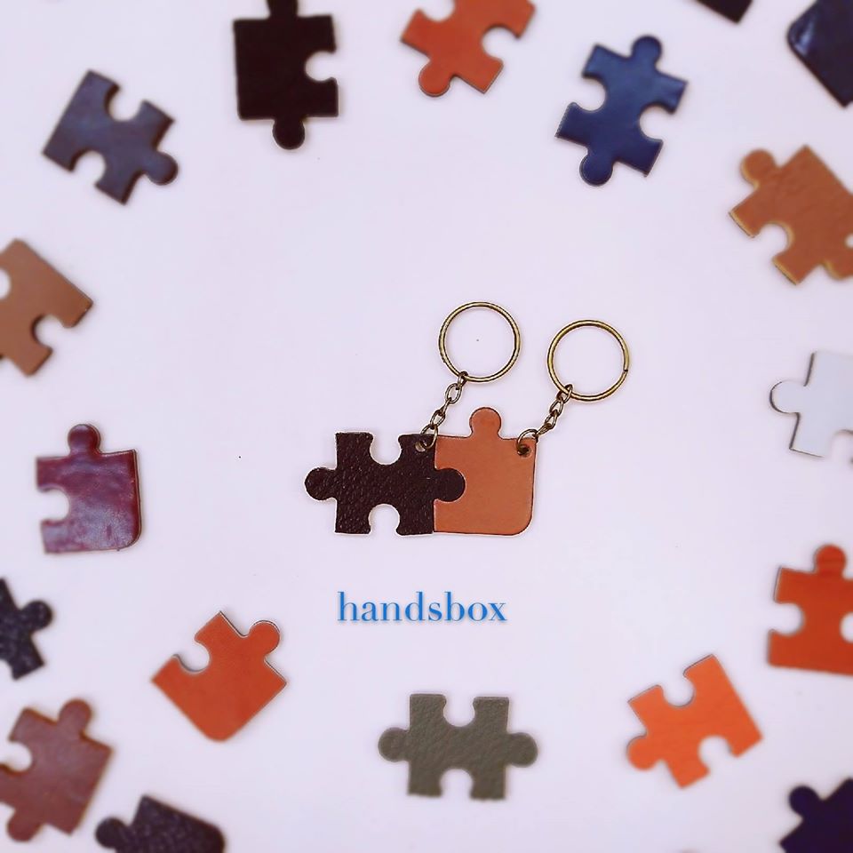 【限定時間】 DIY 皮革班 handsbox 皮革學堂 無縫線 拼圖匙扣 兩件 一對