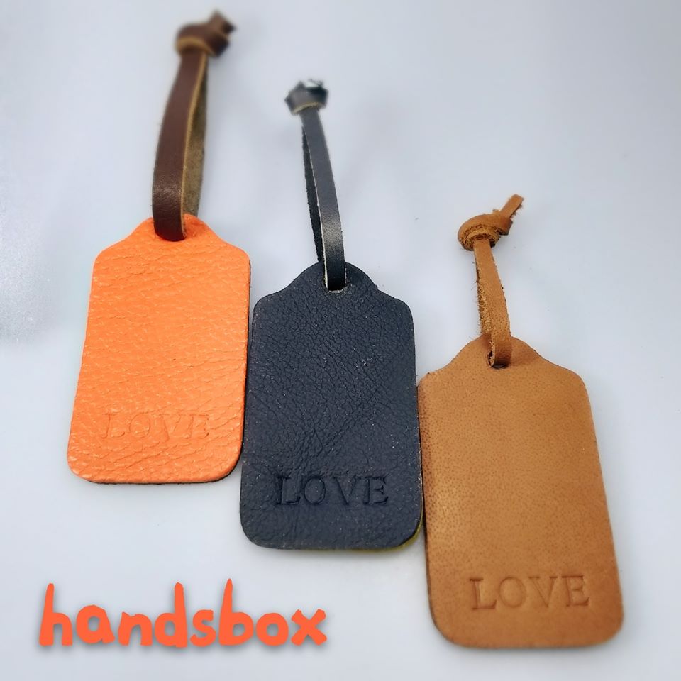 【限定時間】掛飾 書籤 DIY 皮革班 handsbox 皮革學堂 無縫線 名牌 兩件 一對