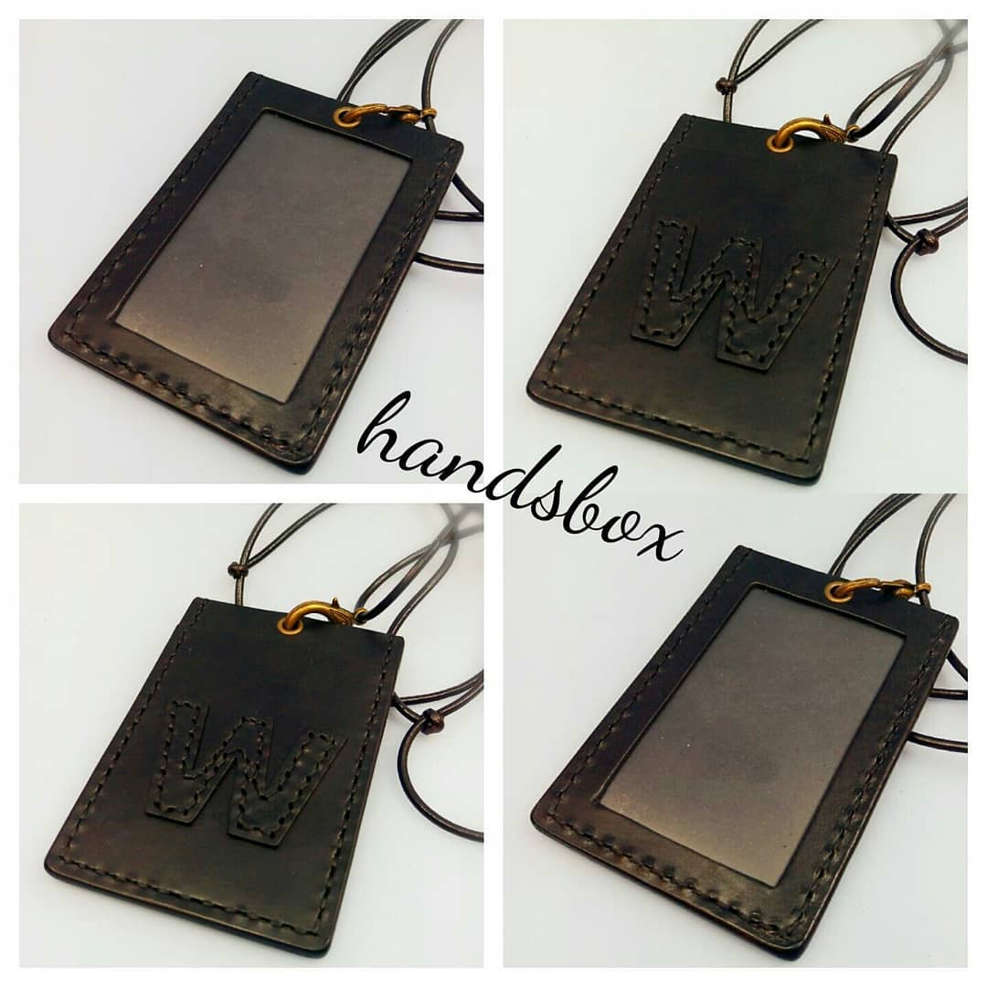 證件套 DIY 皮革班 handsbox 皮革學堂 直式 相位 卡位 掛頸 証件套 英文字