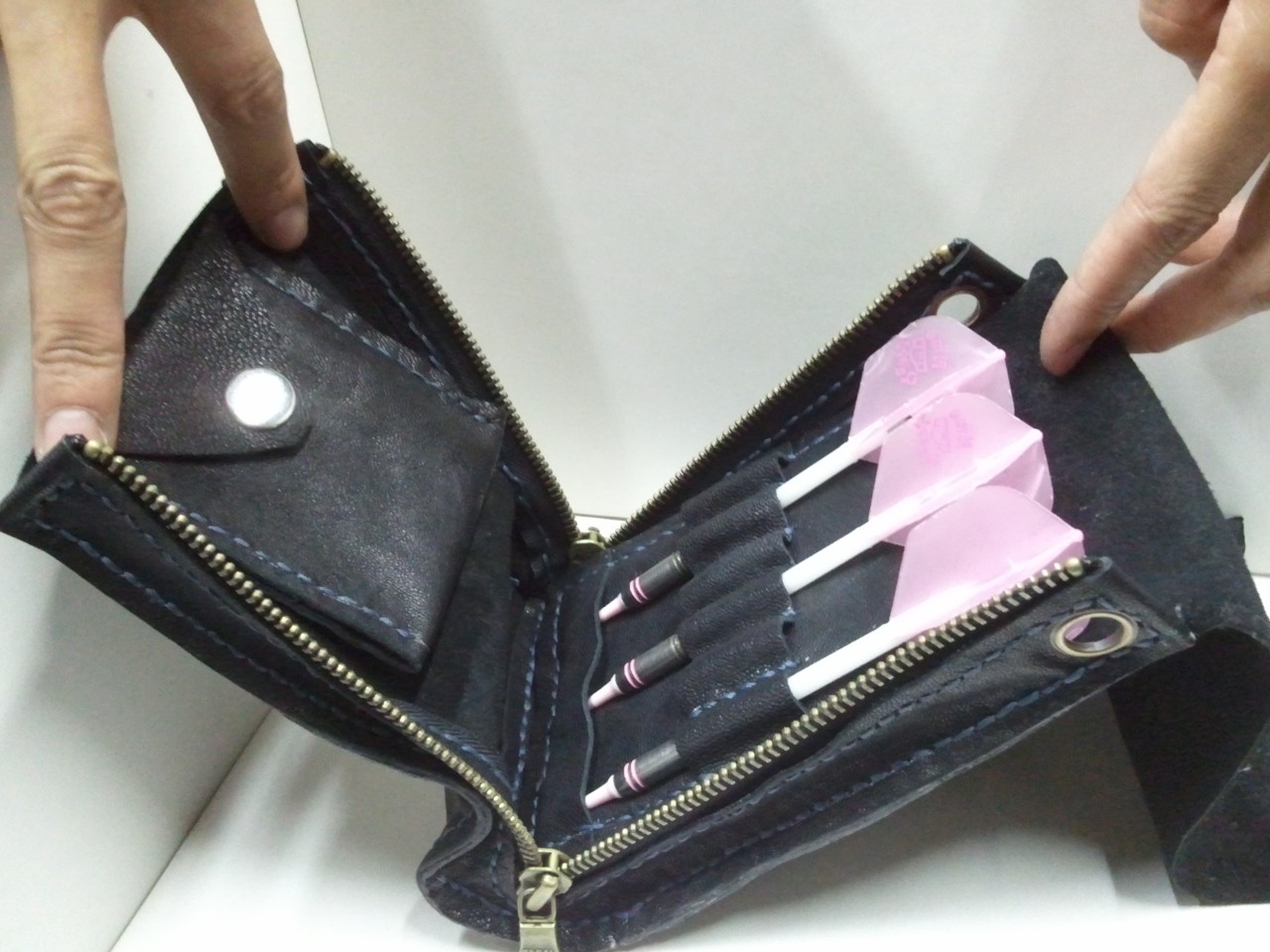 飛鏢套 DIY 皮革班 handsbox 皮革學堂 拉鍊款 三頁 dart case